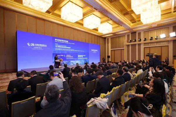 华丰金服 以科技创新赋能体育健康，鱼跃医疗与中国足协中国之队开启战略合作新篇章